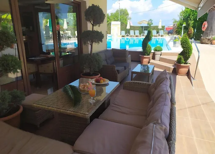 Sands Hotel 2*