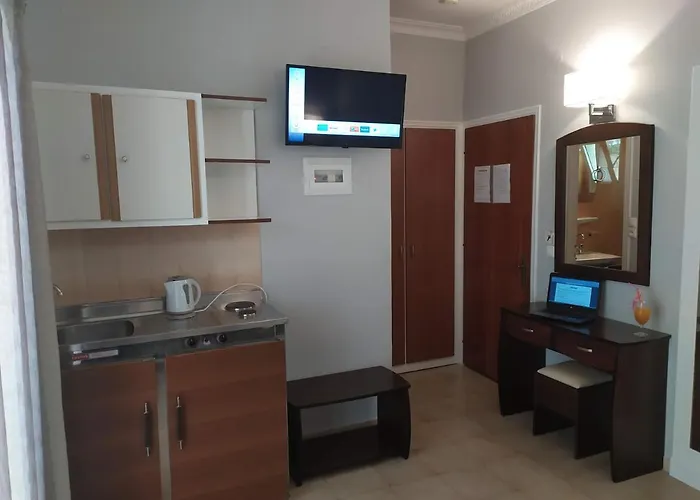 Hotel Sands 2*